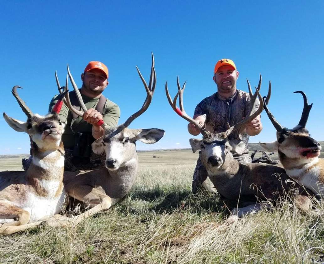 Wyoming Wildlife Outfitters Muledeer,Whitetail,Antelope Hunts