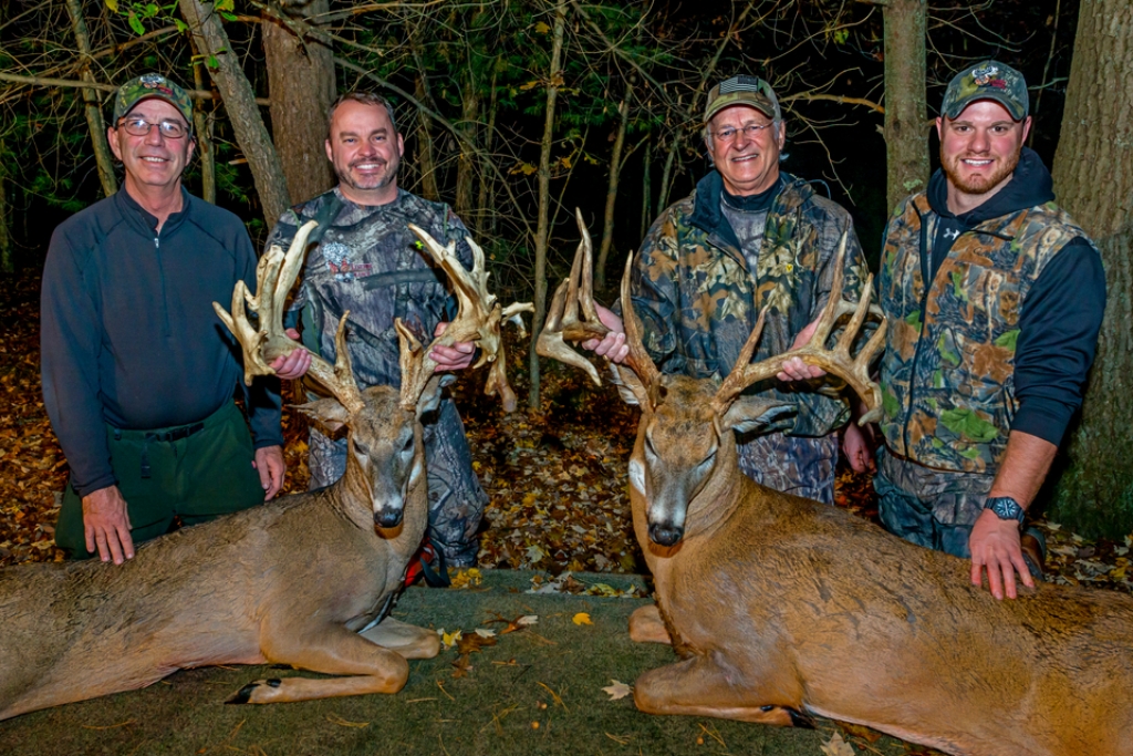 Legends Ranch - Hunting Big Game Hunting Deer Hunting in Bitely ...