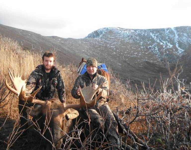 Gunson Guiding & Outfitting (Coal River Outfitters)