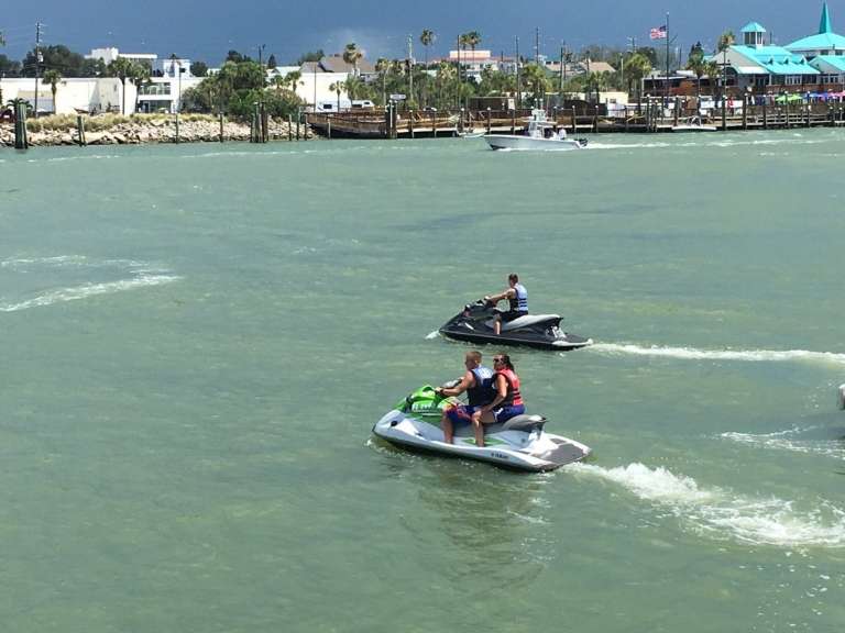 Jacks at John's Pass Waverunner and Boat Rental