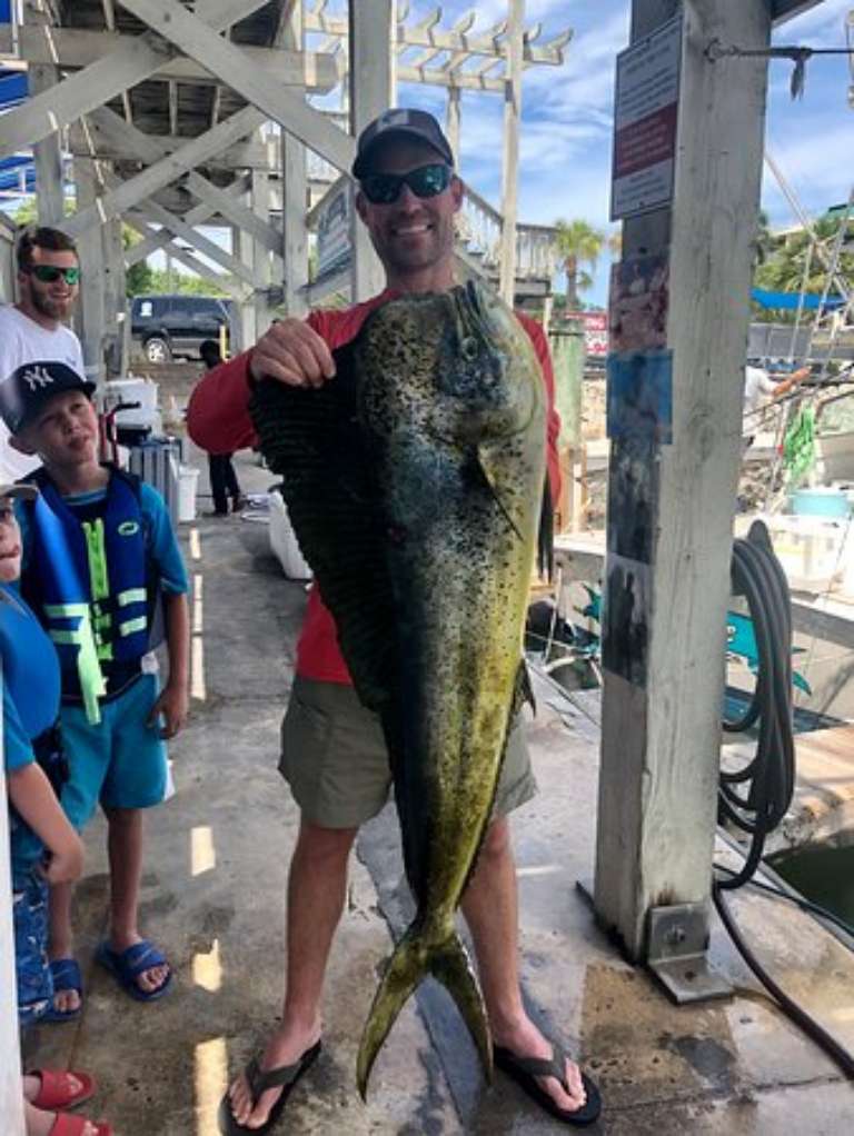 Fin Razer Sport Fishing