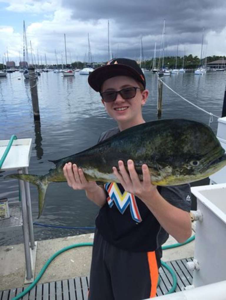 Miami Fishing on The Hot Shot