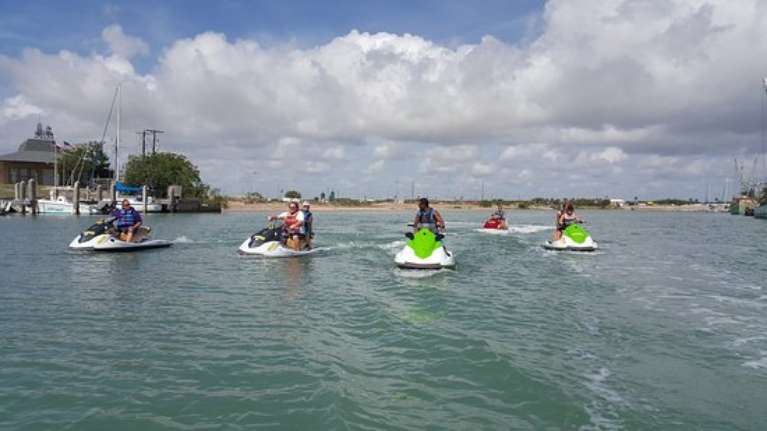 Parrot Eyes Watersports