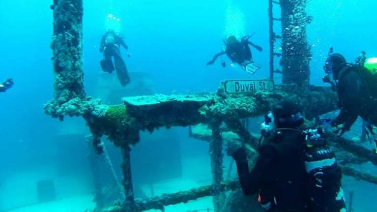 R & E Fishing & Diving