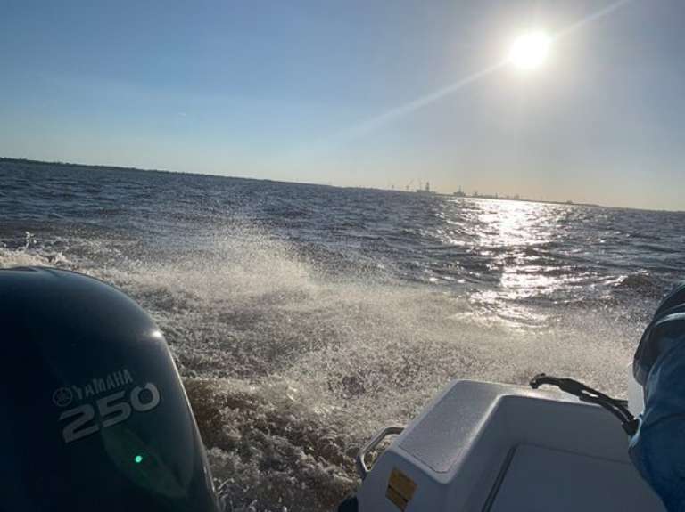 Barlow's Charters and Guide Services