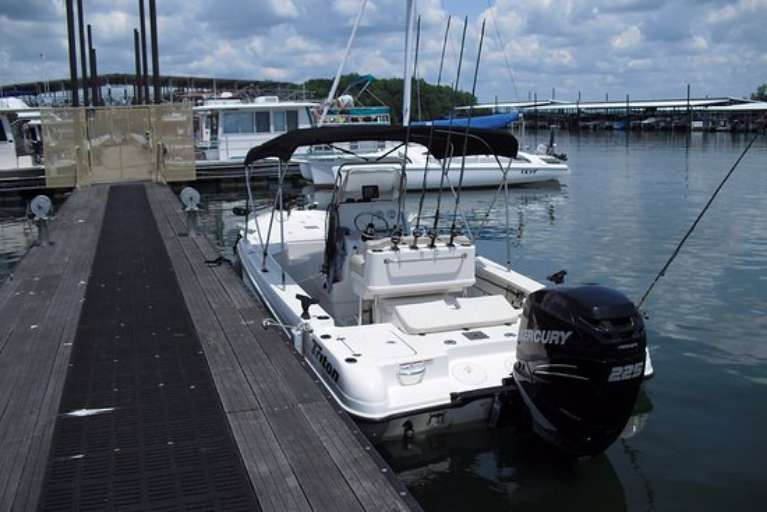 Ed Martin's Striper & Hybrid Guide Service