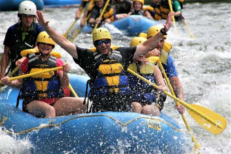 Outdoor Adventure Rafting