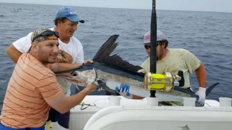 E-fishinsea Sportfishing Charters