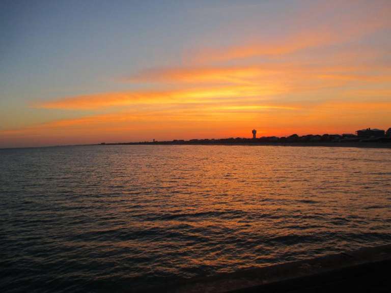 Oceanana Pier & Pier House Restaurant