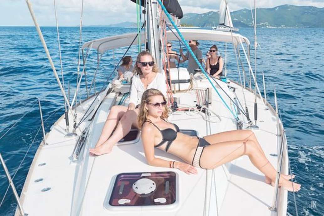 Sailing Virgins