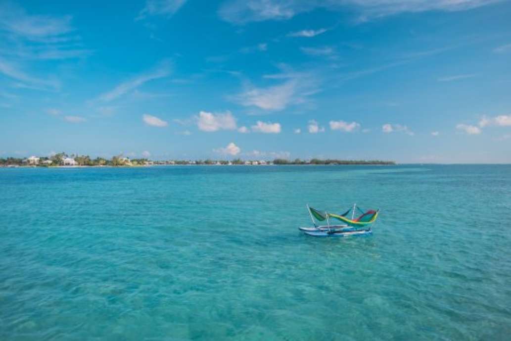 Adventura Cayman