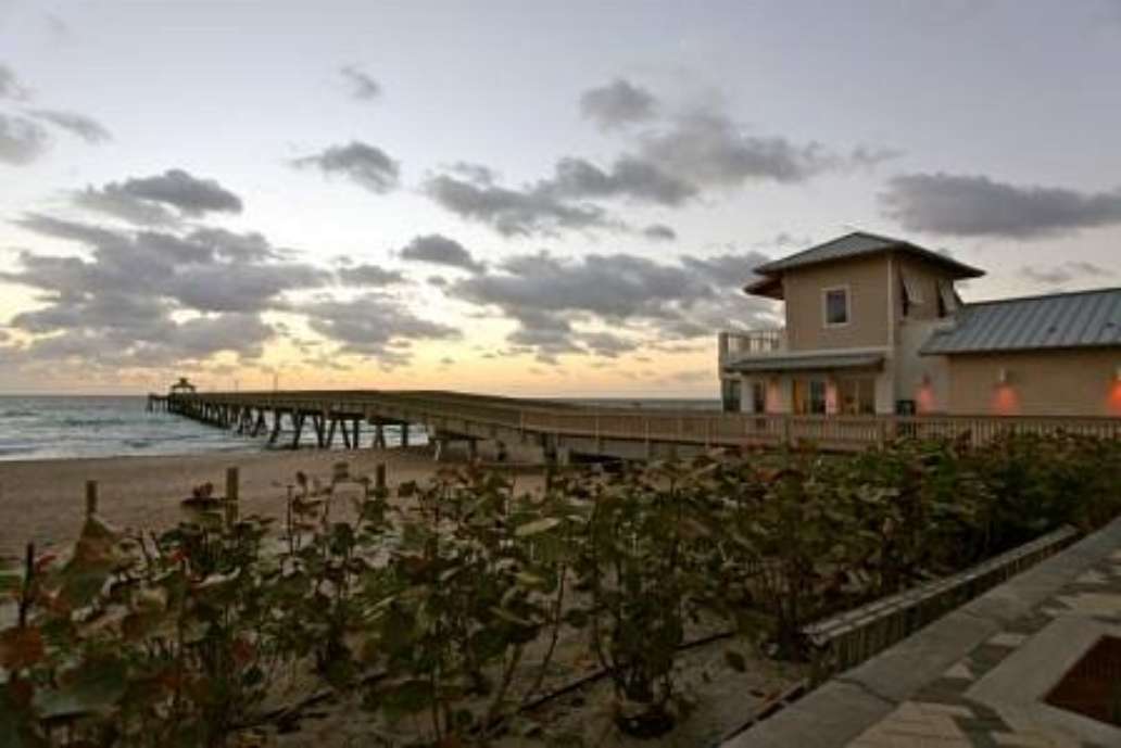 Deerfield Beach International Fishing Pier