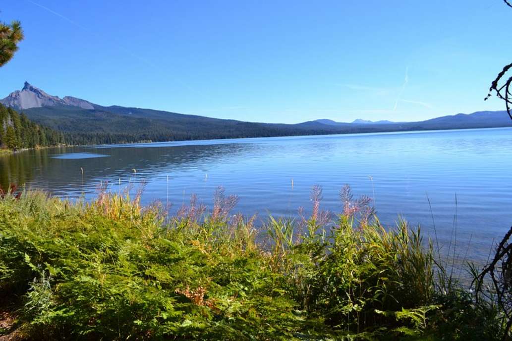 Diamond Lake
