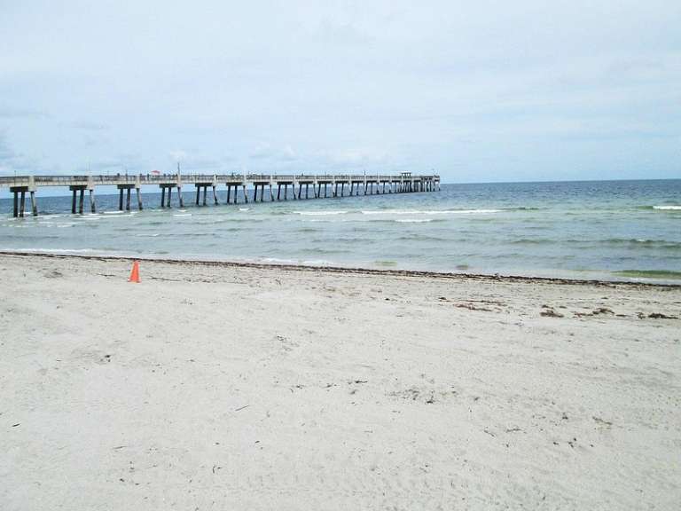 Dania Beach Fishing Pier