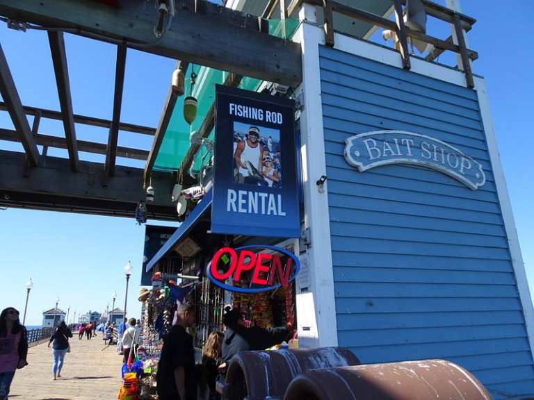 Oceanside Pier Bait Shop