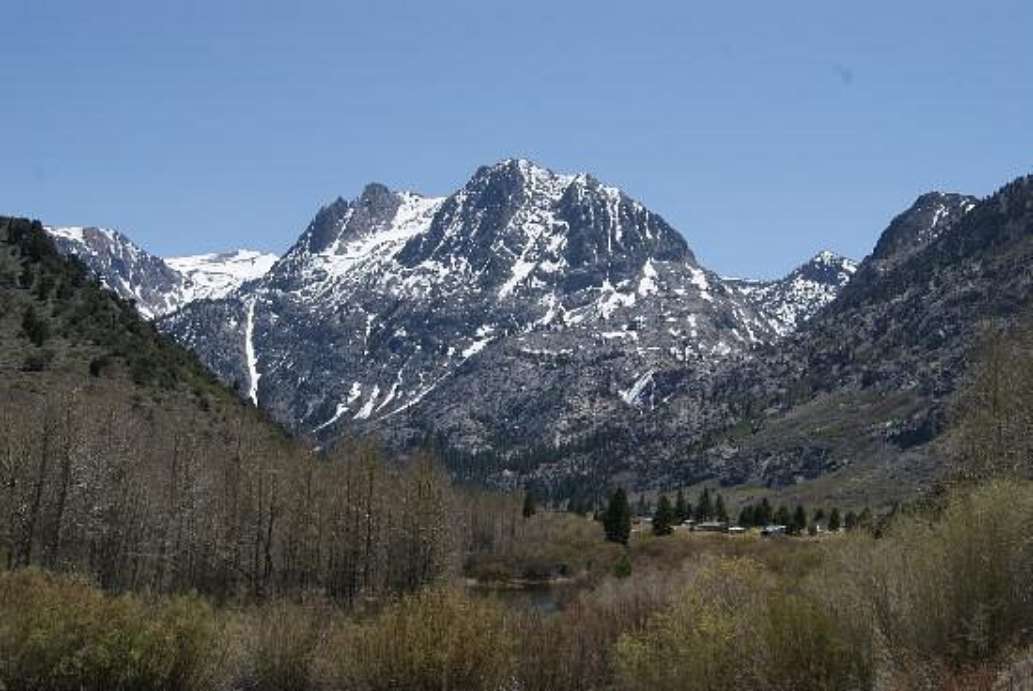 June Lake Marina