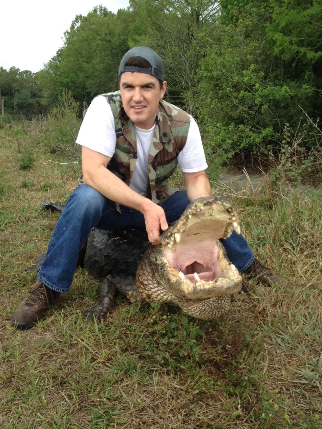 Florida alligator hunting