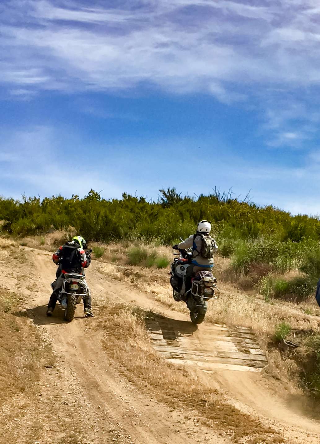  Off-Road and Comfort in the Desert