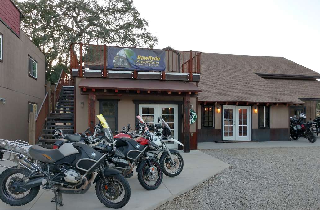  Off-Road and Comfort in the Desert