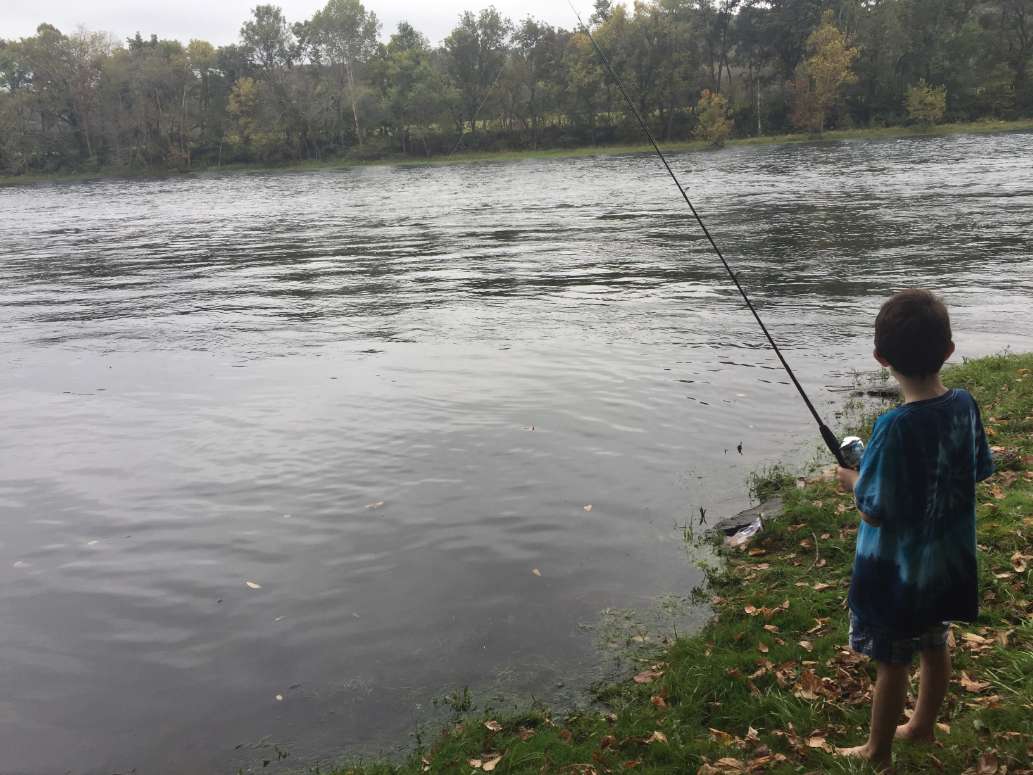 Friendly campground and cabins right on the White